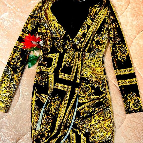 Size L - Picture 2 of 2